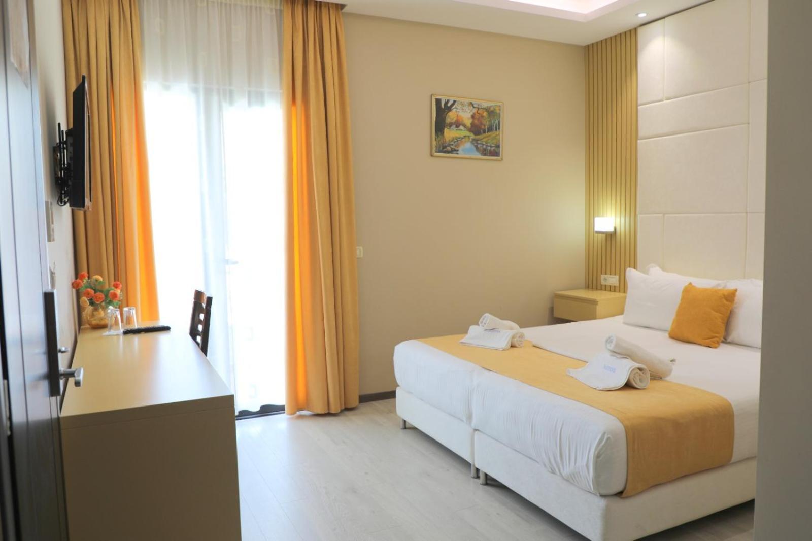 Hotel Strora Sarandë Exterior foto