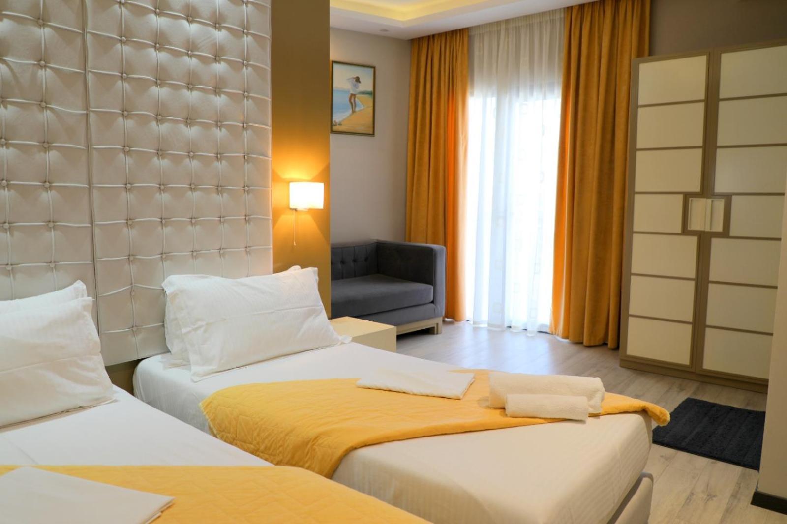 Hotel Strora Sarandë Exterior foto